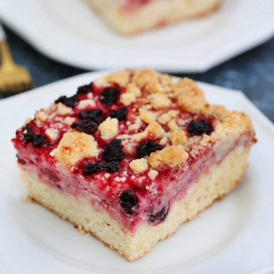 Cherry Cream Cheese Coffee Cake