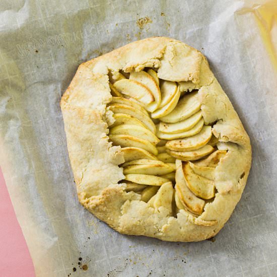 Vegan Apple Galette