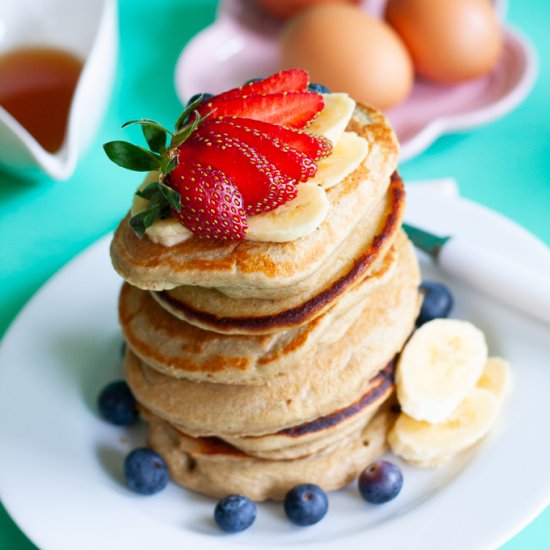 Healthy oatmeal banana pancake