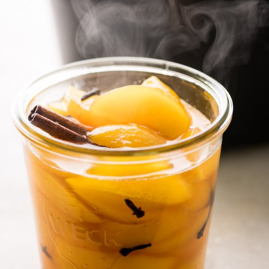 Old Fashioned Spiced Peaches