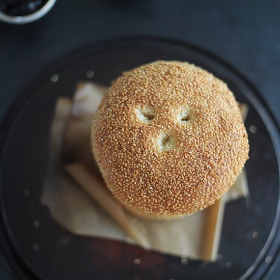 Sesame bread