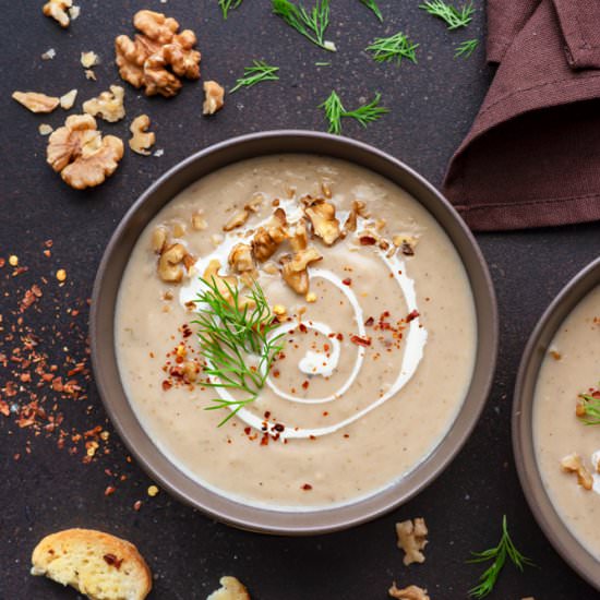 Instant Pot Creamy Cauliflower Soup