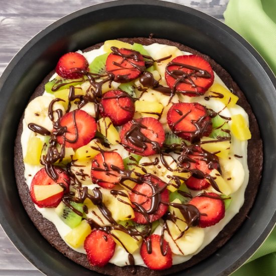 Best Fruity Brownie Pizza