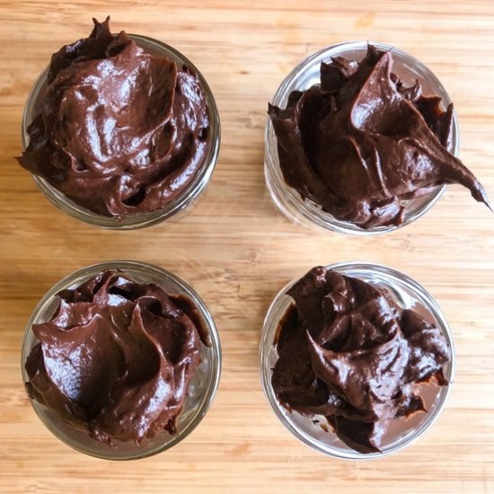 Healthy chocolate mousse