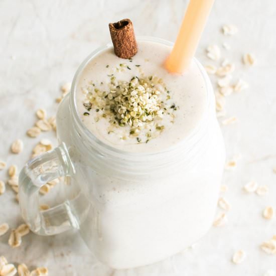 Oatmeal Creme Pie Smoothie