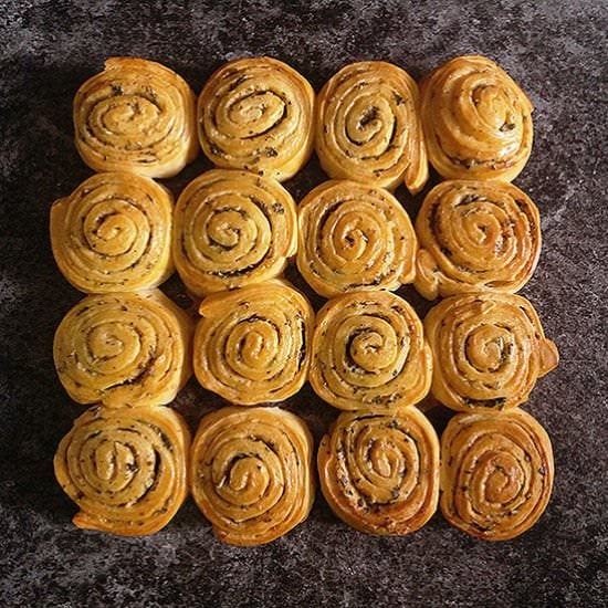 Mediterranean Herbs Pinwheel Rolls