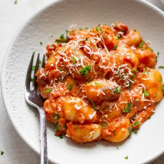 gnocchi with tomato sauce