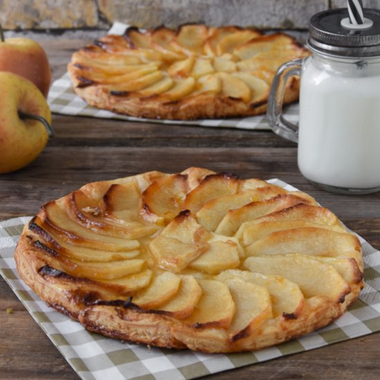 Apple Cake