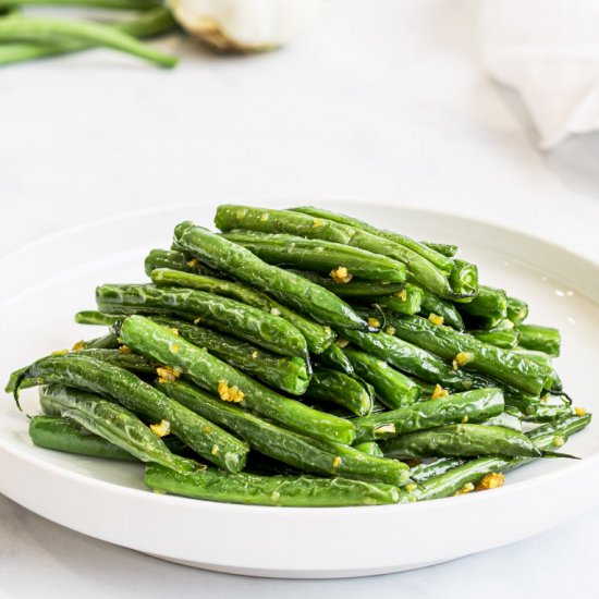 Chinese Style Garlic Green Beans