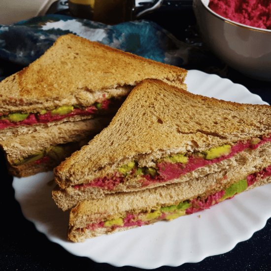 Beetroot Hummus & avocado sandwich