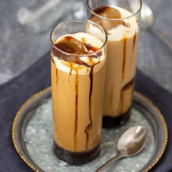 iced caramel latte