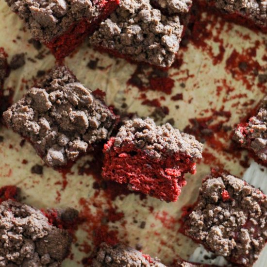 Red Velvet Crumb Cake