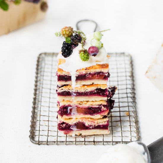 Nectarine Berry Slab Pie Bars