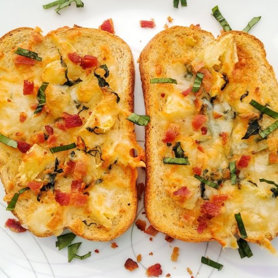 Roasted Garlic and Basil Toast