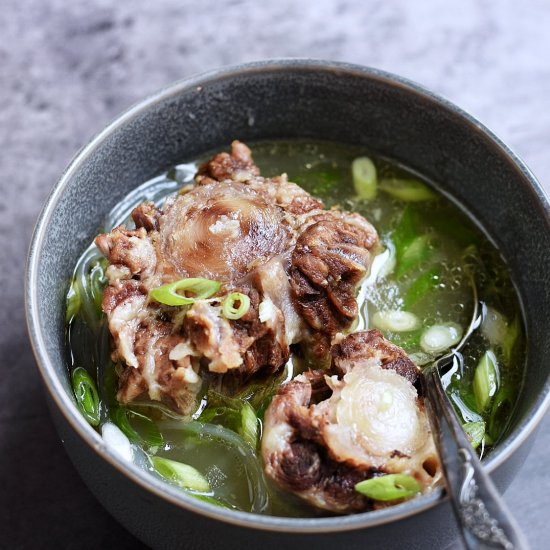 Korean Oxtail Soup