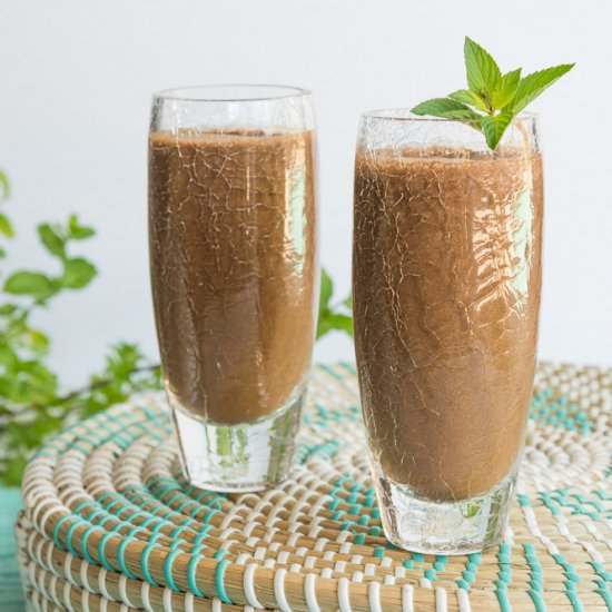 Frothy Cacao Mint Cooler