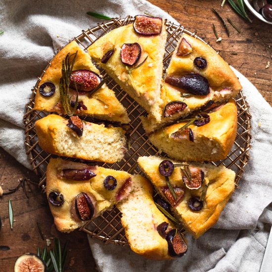 Easy Rosemary Focaccia Bread