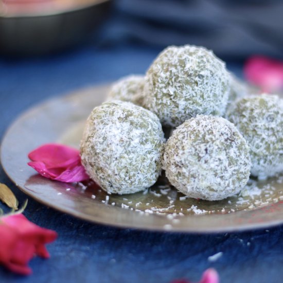 Coconut Pan Ladoo