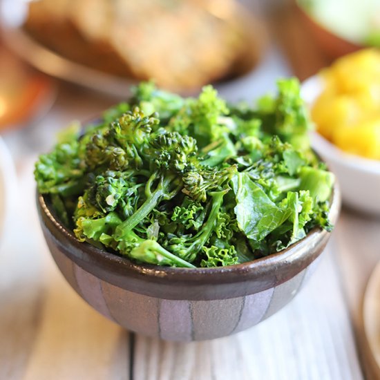 Broccolini with garlic & kale