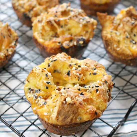 Make Ahead Everything Bagel Muffins