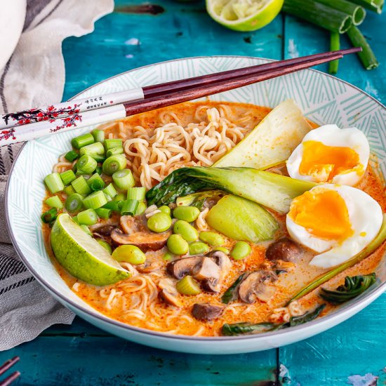 Coconut Noodle Soup with Mushroom