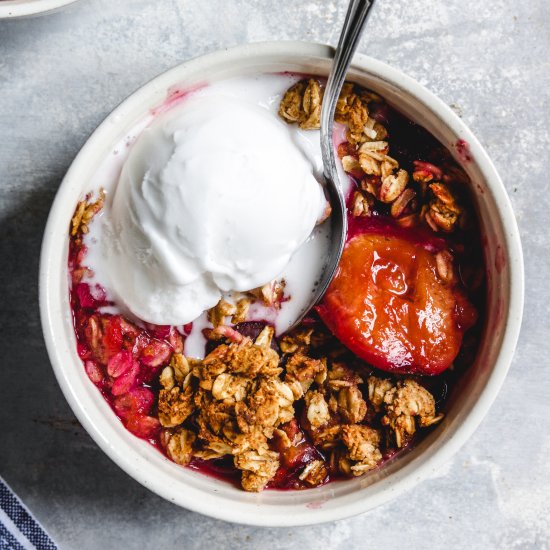 vegan gluten free plum crisp