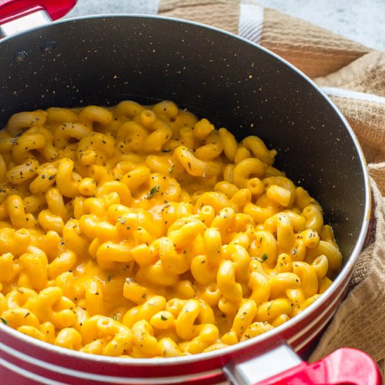 Vegan sweet potato mac and cheese