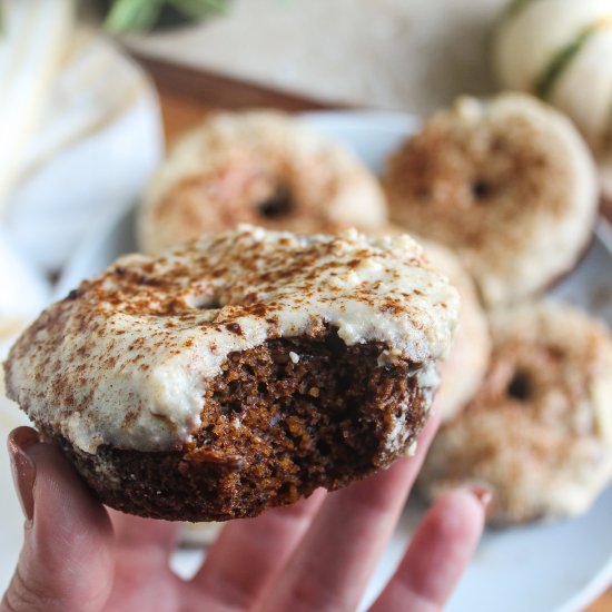 Paleo Pumpkin Spice Donuts