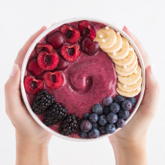 Cherry Berry Smoothie Bowl