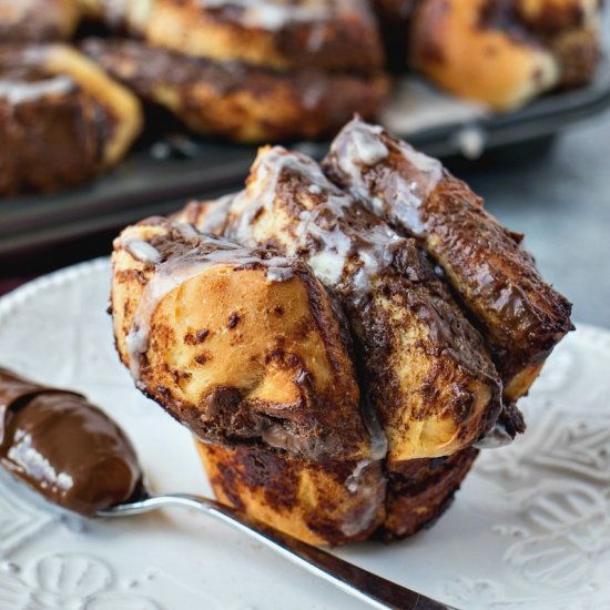 Nutella Pull-Apart Muffins