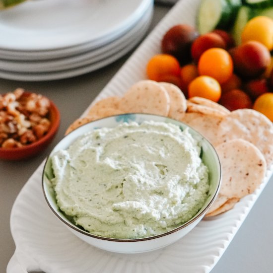 Creamy Vegan Spicy Cilantro Dip