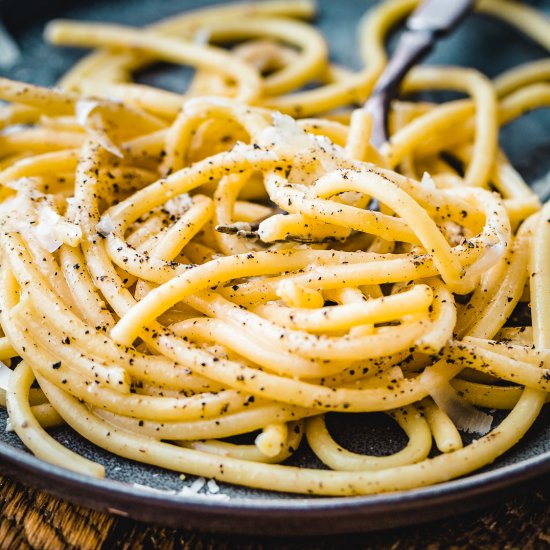 Bucatini Cacio e Pepe