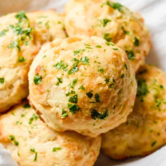 Copycat Cheddar Bay Biscuits