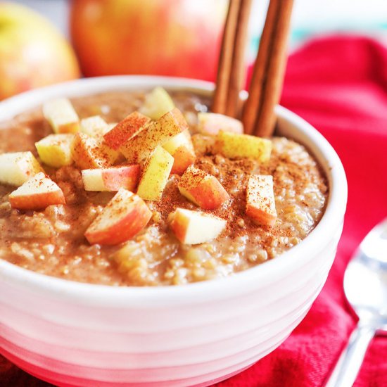 Instant Pot Apple Cinnamon Oatmeal