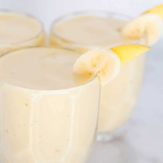 Mango Banana Smoothie