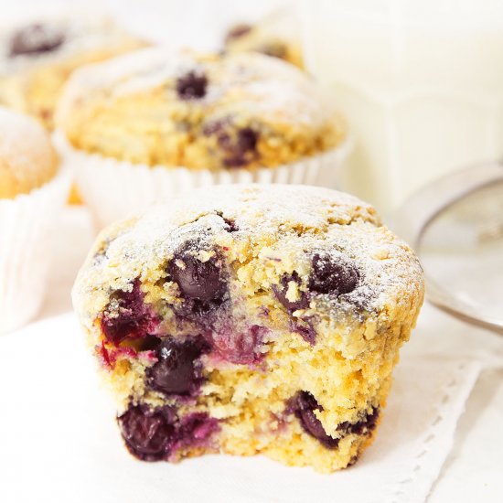 Healthy lemon blueberry muffins