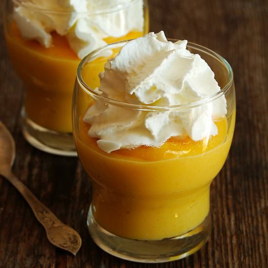 Pumpkin pudding with white chocolate