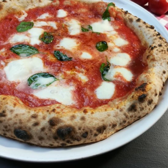 Authentic Neapolitan Pizza Recipe