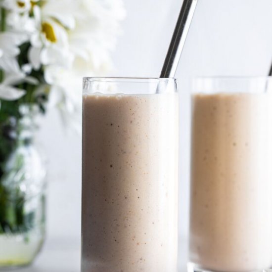 Banana Cashew Flax Smoothie