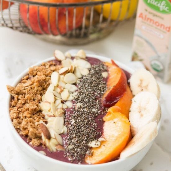 CHIA PEACH BERRY PROTEIN SMOOTHIE