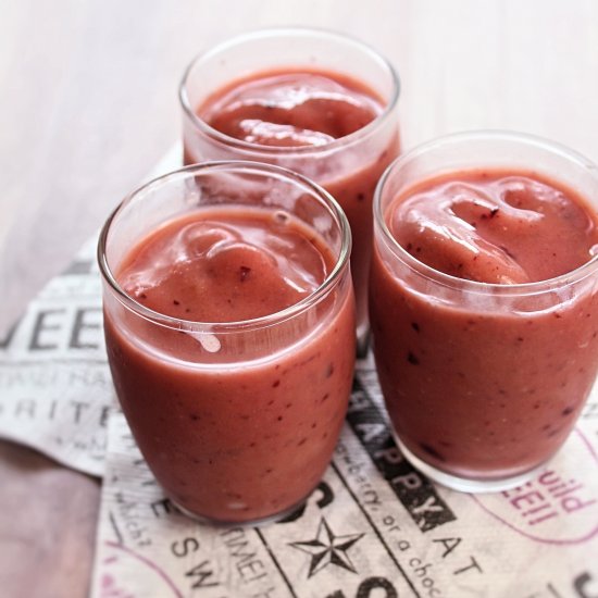 Banana Plum Smoothie