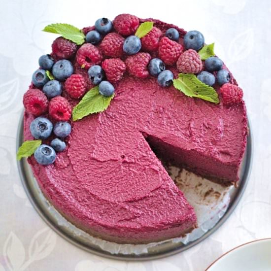 Raw Red Velvet Cheesecake