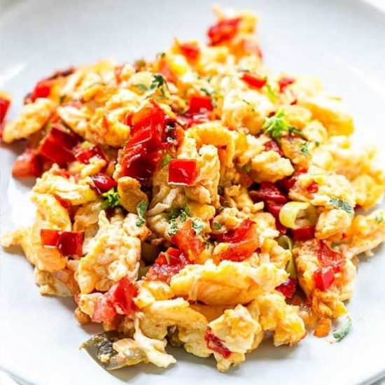 Mexican scrambled eggs