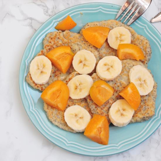 Vegan omelettes with fruits