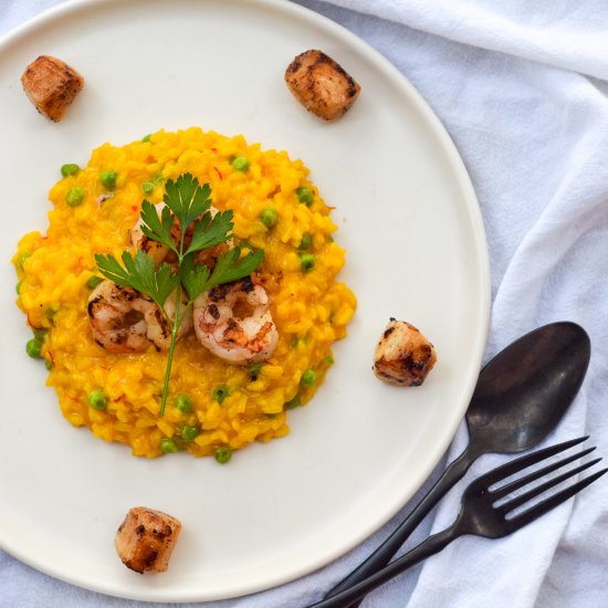 Saffron Risotto with Seafood