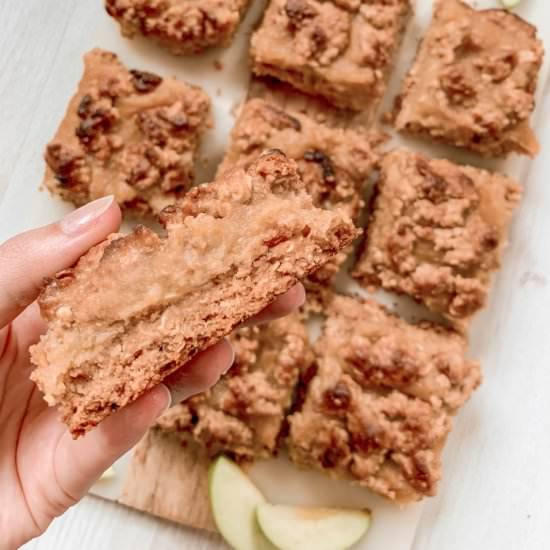 Healthy Apple Crumble Bars