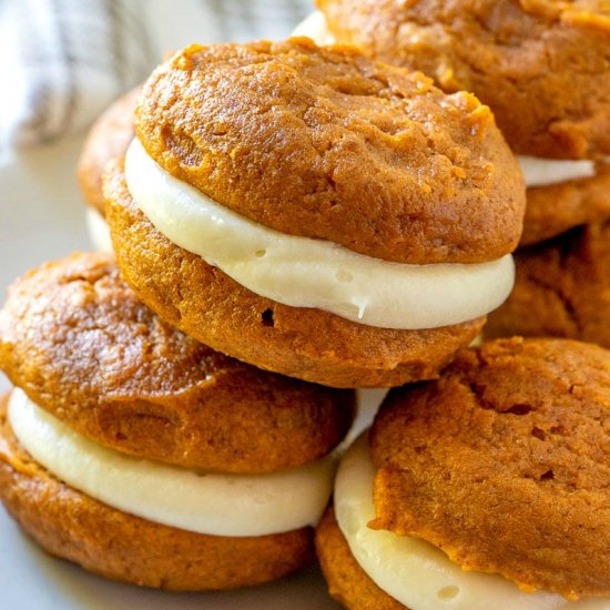 Pumpkin Whoopie Pies