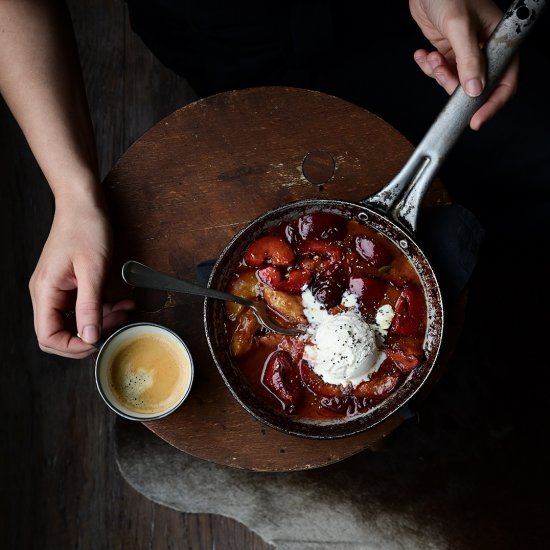 Boozy caramelized plums