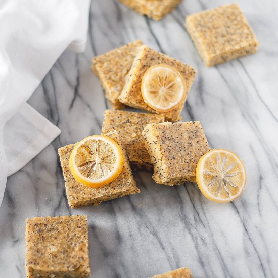 Healthy Lemon Poppyseed Bars