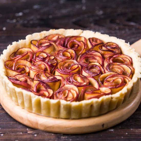 Rose Apple Pie